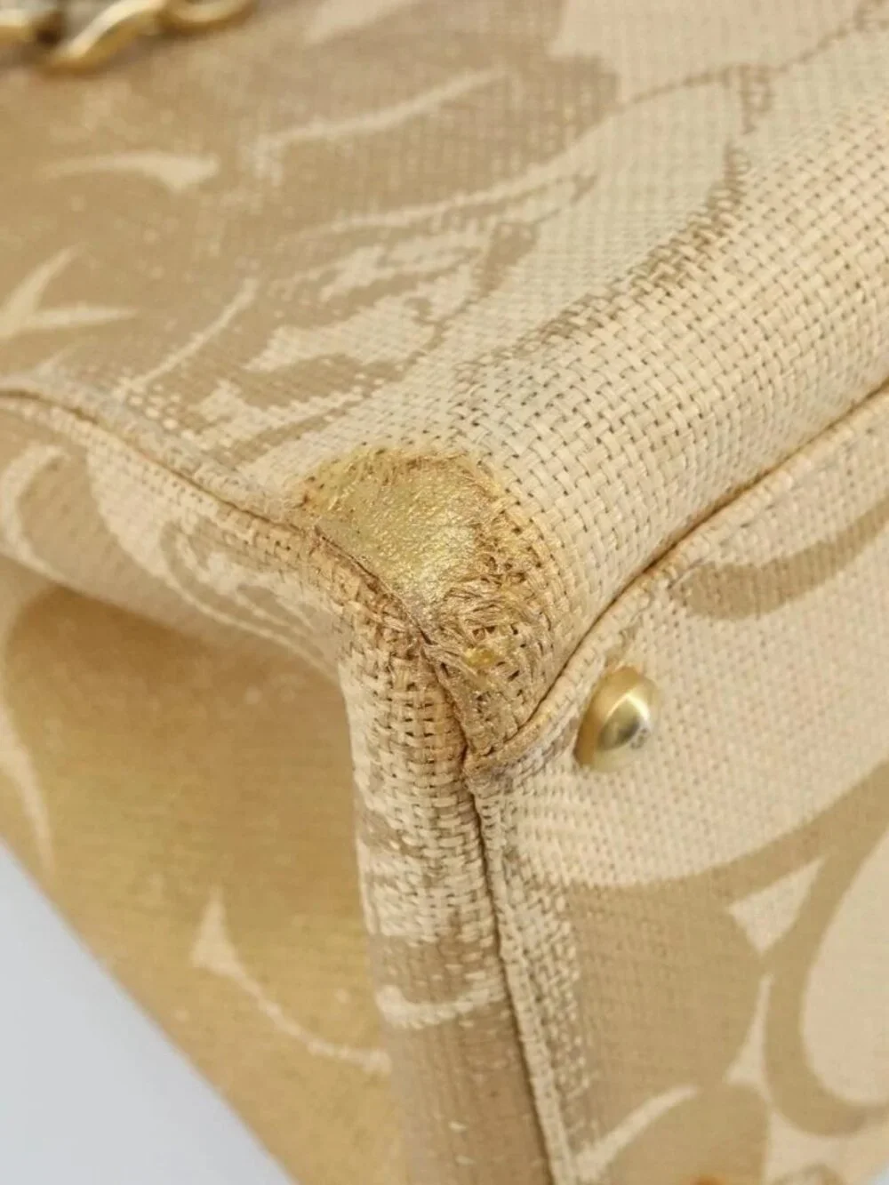 CHANEL Tote Bag Straw Beige Gold CC Auth bs33645